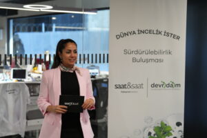 saatandsaat-dunya-incelik-ister-devridaim.jpg